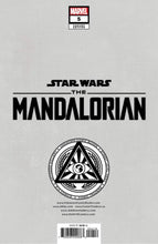 Load image into Gallery viewer, STAR WARS: THE MANDALORIAN #5 UNKNOWN COMICS PATCH ZIRCHER EXCLUSIVE VAR (11/02/2022)
